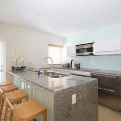 Key West dream townhouse -Sleeps 6  Like new! Old Town - Perfect location