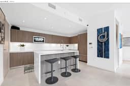 Beach 3BR TH • Pool • Sleeps 6 • No Resort Fee