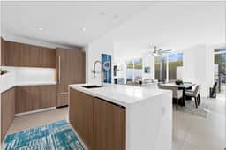 Beach 3BR TH • Pool • Sleeps 6 • No Resort Fee