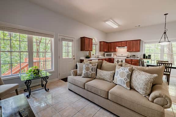 One Bed Oasis in stunning town