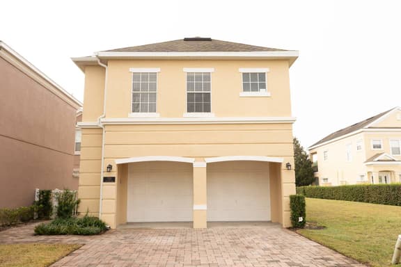 Luxury Apt * 6 miles to Disney * Premier resort