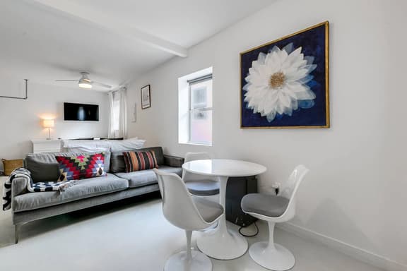 Stay In style at MIami Studio*Design District