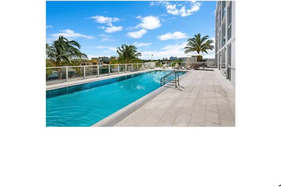 Luxury Beach Home•Pool•2 beds/3 bath•Walk to Beach